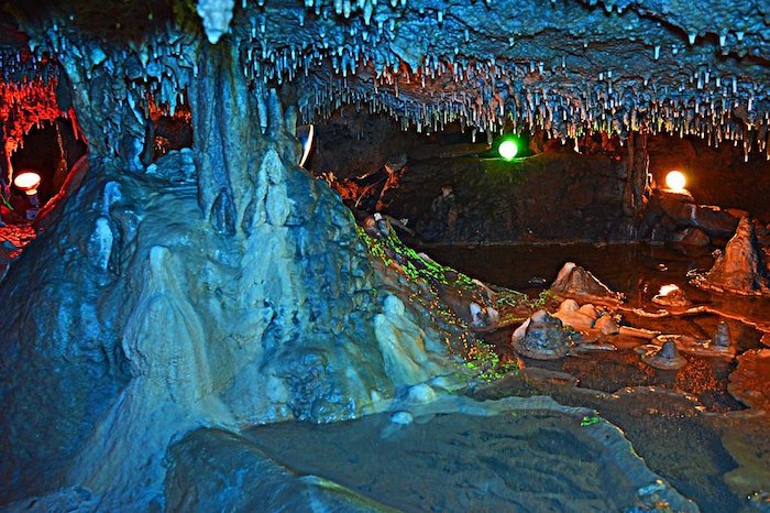 Seneca Caverns - Riverton