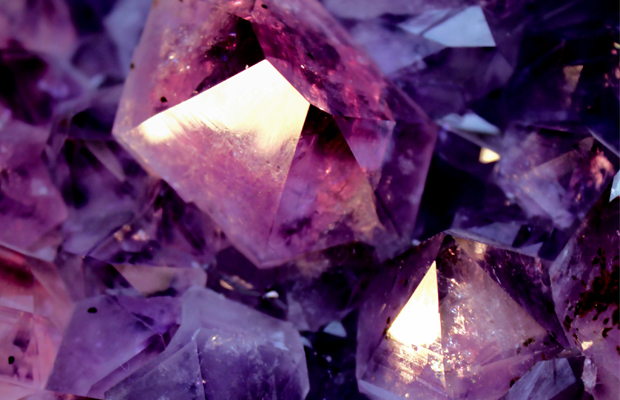 10 Most Common Purple Rocks and Crystals Found in Australia